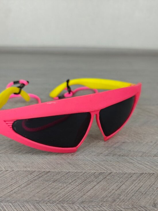 Vintage 1989 Back To The Future II Solar Shades Pizza Hut Neon Pink & Yellow main image 5